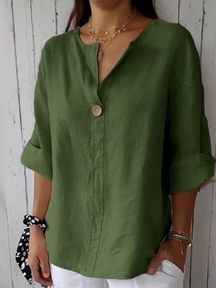 Elara™ – Blouse Femme en Lin Léger avec Col V Élégant et Bouton en Bois-6