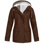 AquaShield™ – Manteau Polaire Imperméable & Coupe-Vent
