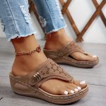 CuirConfort™ – Tongs Compensées Orthopédiques en Cuir pour Femme