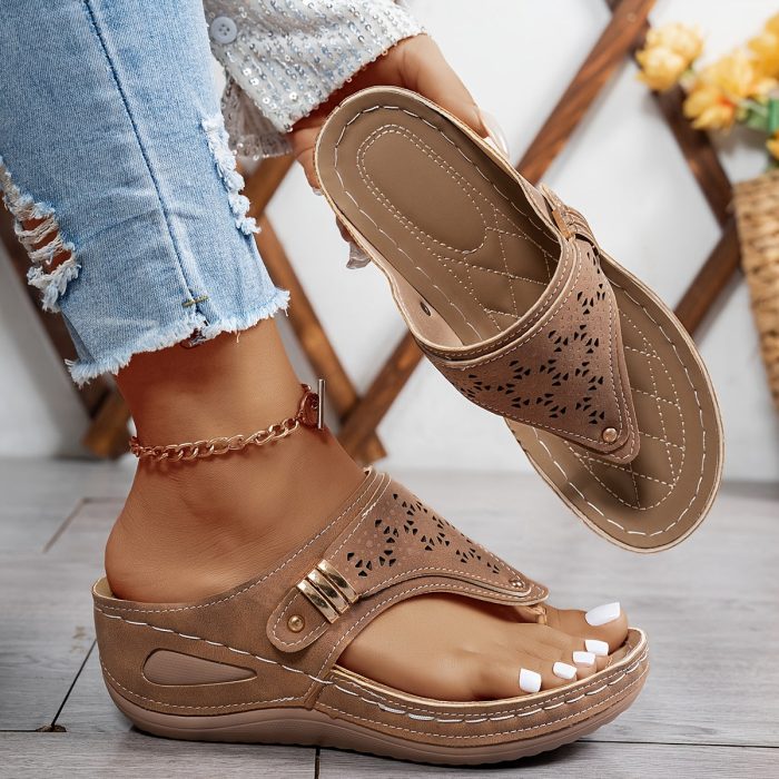 CuirConfort™ – Tongs Compensées Orthopédiques en Cuir pour Femme