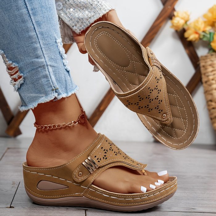 CuirConfort™ – Tongs Compensées Orthopédiques en Cuir pour Femme