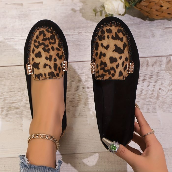 EleganzaWalk™ – Mocassin Femmes Élégant & Confortable