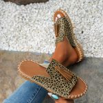Felissia™ – Sandales Femme Plates Léopard Chic et Confortables Été