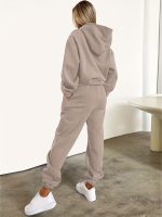 FlexEase™ – Tenue de Sport Femme Confortable et Respirante pour Entraînement-3