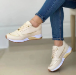 Hild™ – Baskets Femmes Confortables avec Semelle Compensée Élégante