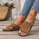 Liora™ – Sandale Femme Chic et Confortable en Liège, Plates & Réglables Été