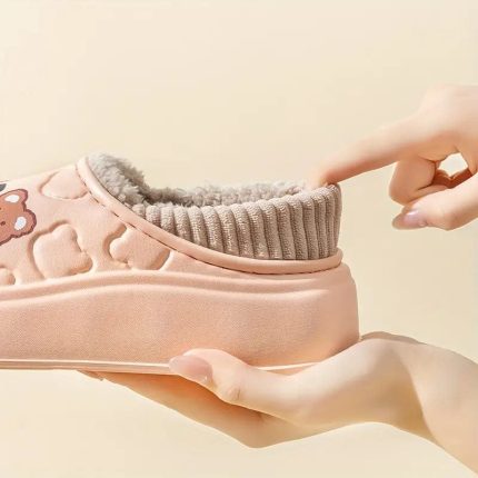 SnugDry - Pantoufles imperméables doublées de peluche