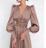 Arya™ – Robe Longue Femme Élégante en Satin Polyvalente Pour Toutes Occasions-1