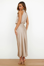 Margot™ – Robe Longue Femme en Satin Chic avec Col Drapé Élégant-4